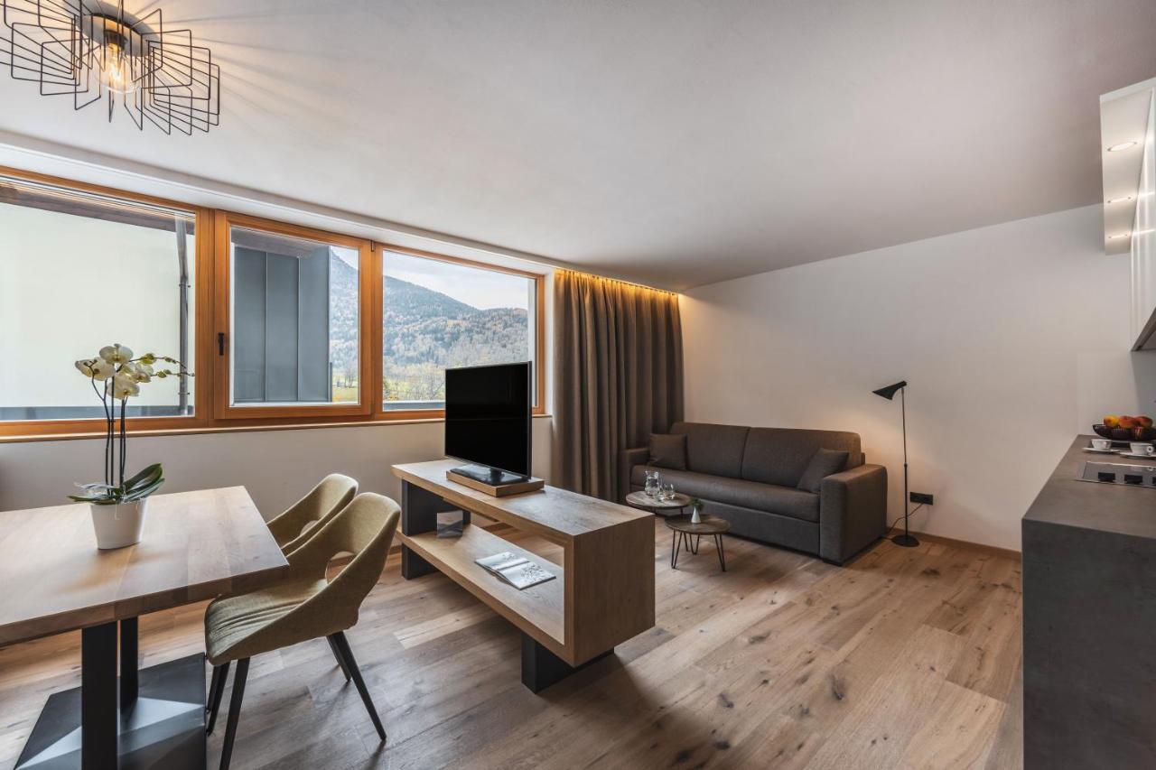 Maraias - Luxury Suites & Apartments Burgusio Kültér fotó